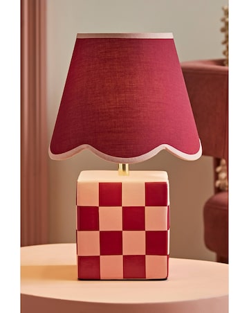 ValueLights Evie Burgundy Checkerboard Table Lamp Pink Scallop Shade