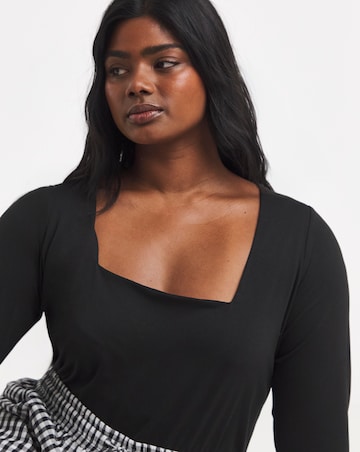 Black Long Sleeve Square Neck Top
