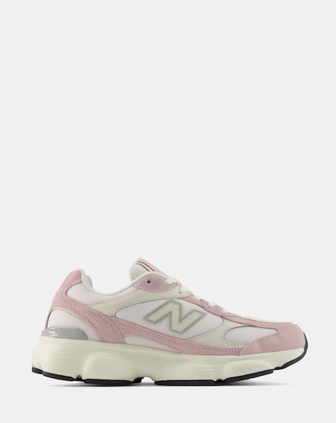 New Balance 603 Suede & Mesh Trainers