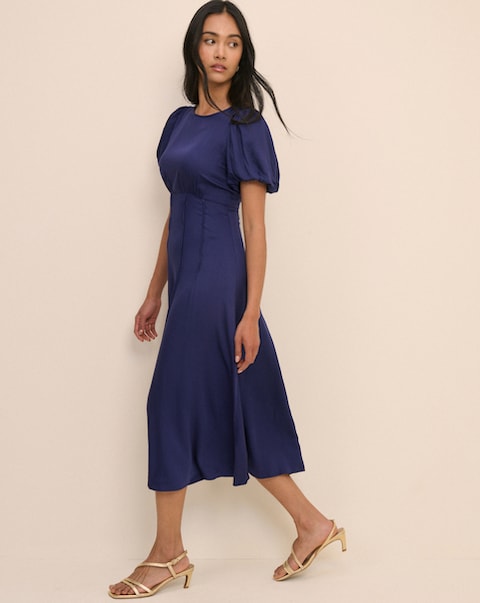 Nobody's Child Petite Quinn Midi Dress