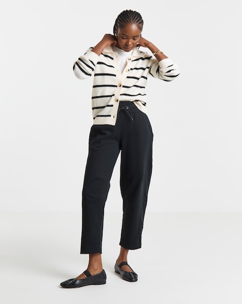 Black Barrel Leg Jogger