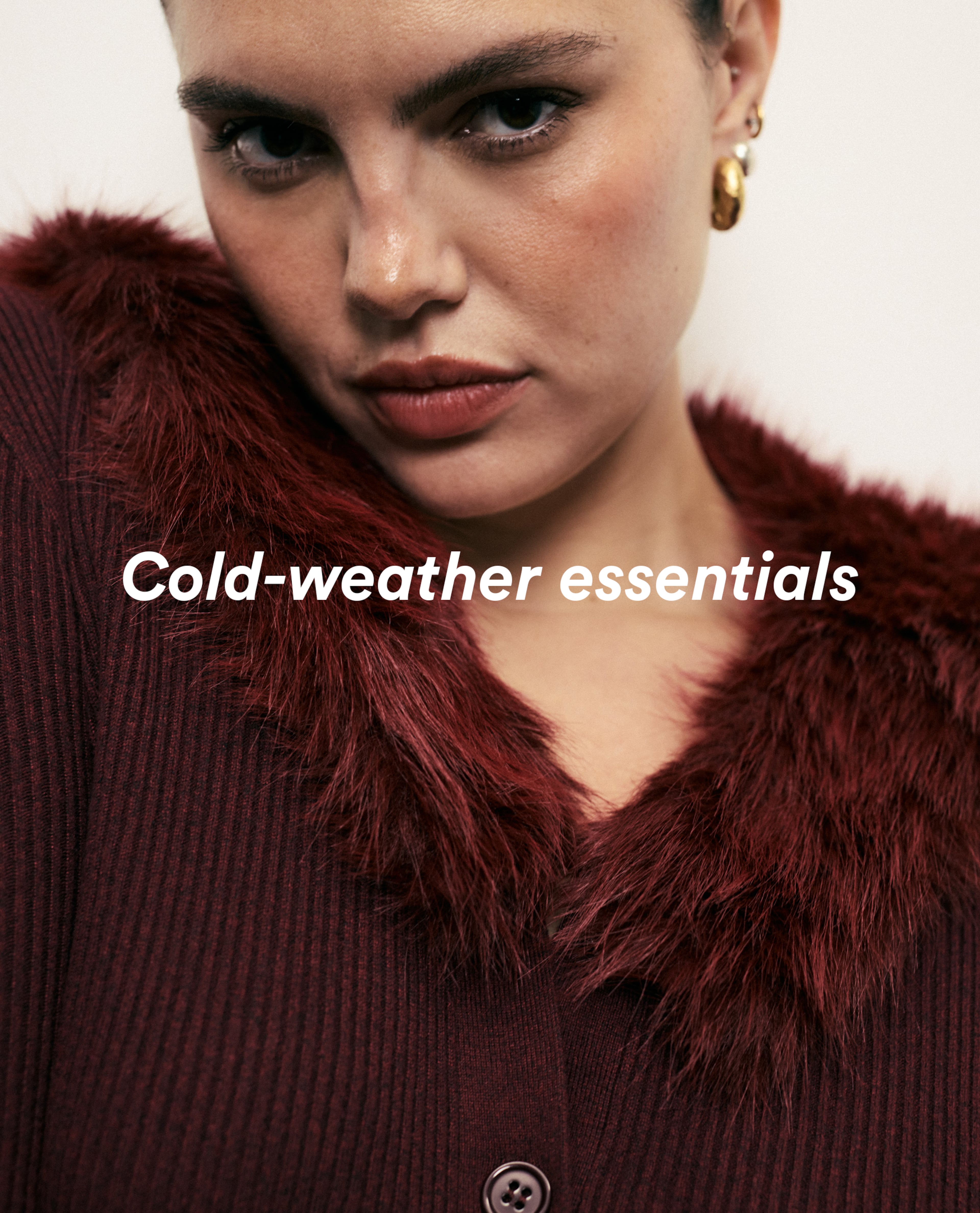 model wearing dark red cardi