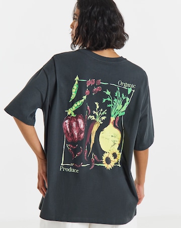 Simply Be Black Vegtables Oversized Graphic T-Shirt