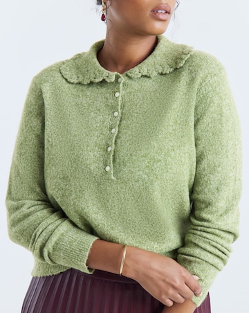 Scallop Collar Jumper