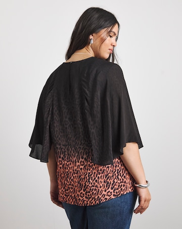 Joanna Hope Leopard Print Blouse