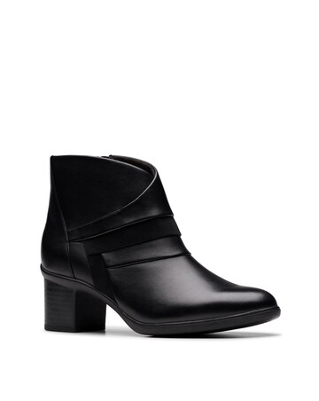 Clarks Leather Shaya Heeled Ankle Boot - Wide Fit (E)