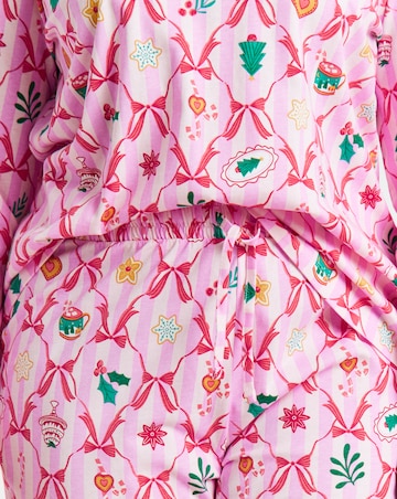 Pretty Secrets Christmas Print Pyjama Set