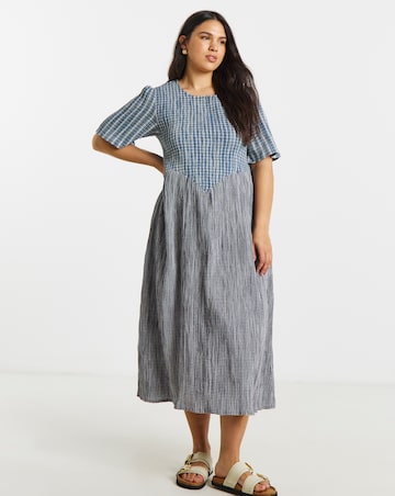Native Youth Seersucker Dress With Tiered Skirt