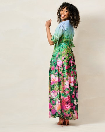 Hope & Ivy Solenne Maxi Placement Print Dress
