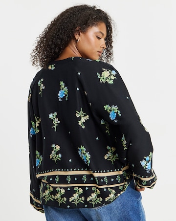 Volume Sleeve Border Print Blouse