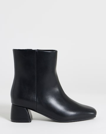 Carmella Block Heel Ankle Boots - Wide Fit (E)