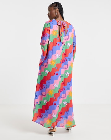 Twisted Wunder Alaska Chiffon Maxi Dress