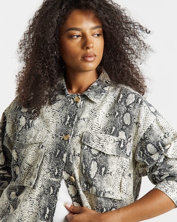 Simply Be Black Snake Print Utility Shacket