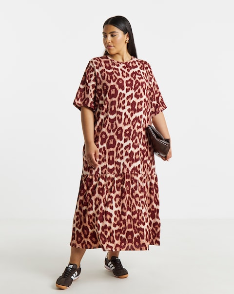 Leopard Print Waffle Midi Dress