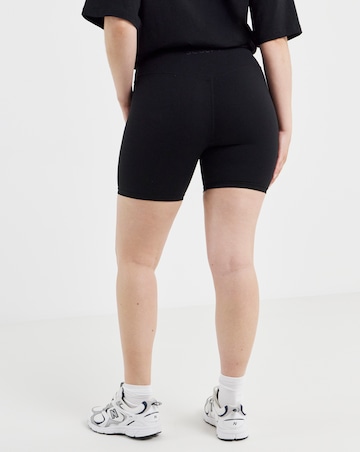 Sculpt Activewear High Waist Mid-length Shorts