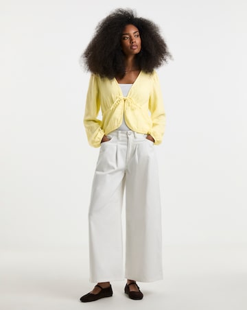 Pieces Sastina V-Neck Woven Tie Top