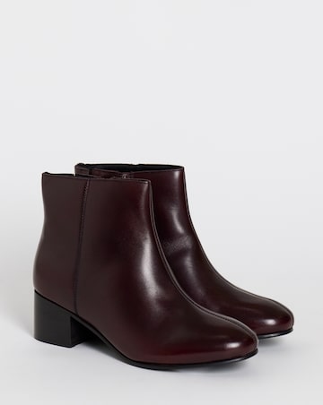 Chiba Leather Low Block Heel Ankle Boot - Extra Wide Fit (EEE)