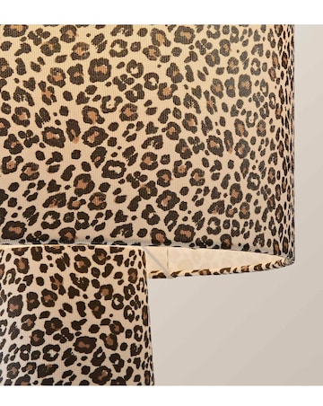 ValueLights Bertie Leopard Print Fabric Table Lamp