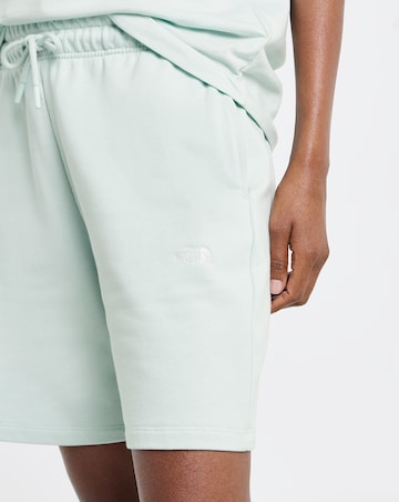 The North Face Essential Light Relaxed Shorts