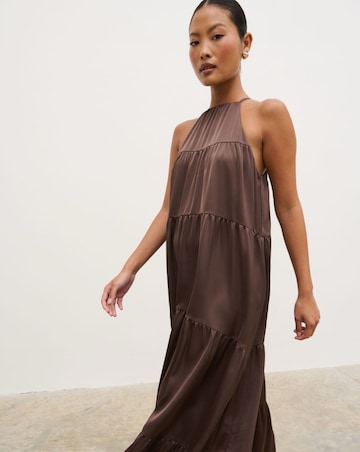 Pretty Lavish Story Linen Contrast Maxi Dress