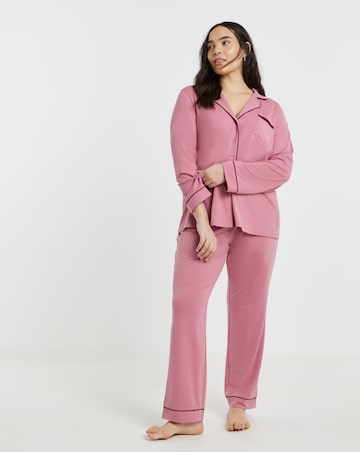 Pretty Secrets Contrast Piping Revere Pyjama Set