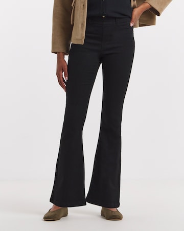 Black Stretch Flared Pull On Jeggings
