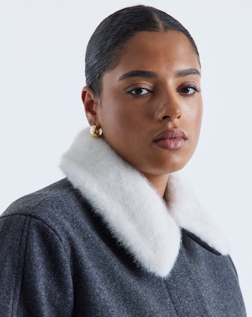 Grey Fur Collar Short Jacket