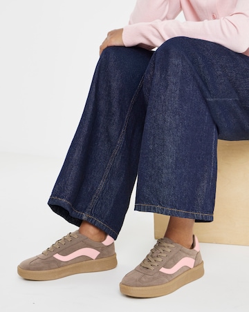 Courage Chunky Retro Trainer - Extra Wide Fit (EEE)