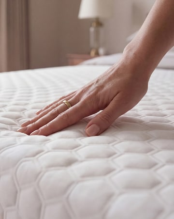 Dormeo Octasmart Hybrid Plus Mattress
