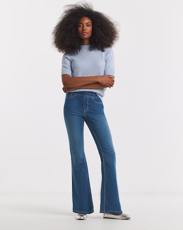 Mid Wash Stretch Flared Pull On Jeggings