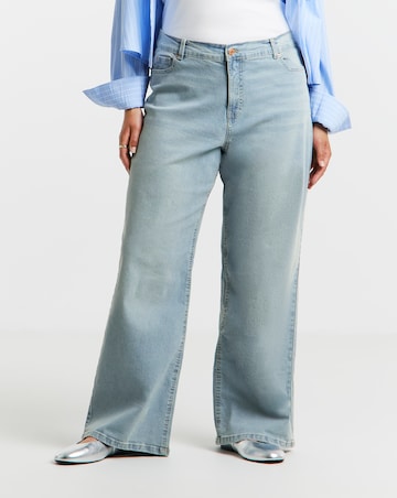Light Wash 24/7 Stretch Wide Leg Jeans