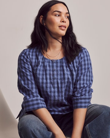 Julipa Seersucker Half Button Blouse