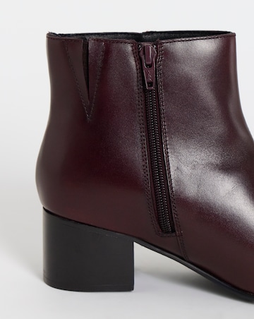 Chiba Leather Low Block Heel Ankle Boot - Extra Wide Fit (EEE)