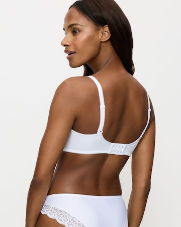 Triumph Amourette Minimiser Wired Bra White