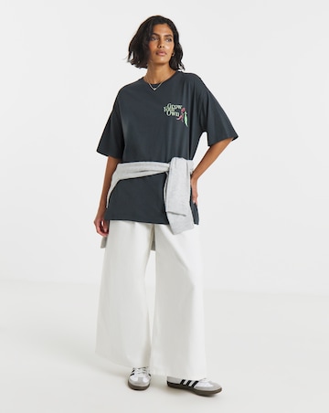 Simply Be Black Vegtables Oversized Graphic T-Shirt