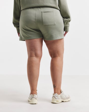 Gym King Shadow Seam Detail Shorts