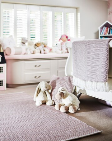Woven Herringbone Indoor/Outdoor Rug