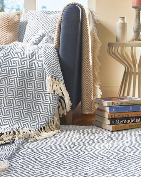 Woven Diamond Indoor/Outdoor Rug
