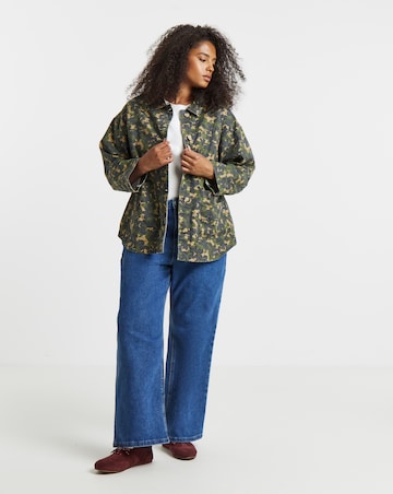 Simply Be Camo Print Button Through Cropped Utility Jacket