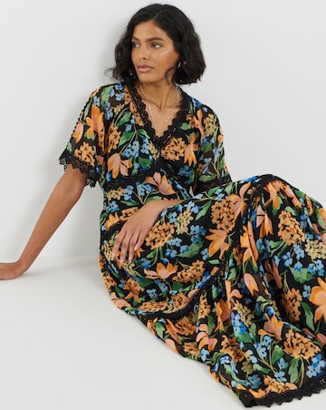 Simply Be Floral Print Short Sleeve Lace Detail Ladder Trim Maxi Dress