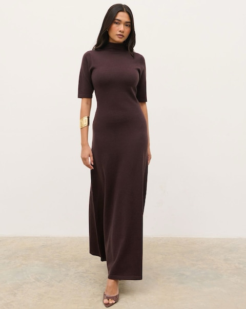 Pretty Lavish Addie Grown Neck Short Sleeve Knitted Maxi Dress