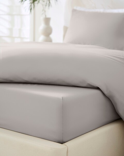 Non Iron Plain Dye Extra Deep 38cm Fitted Sheet