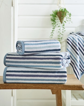 Deyongs Bliss Linear 100% Cotton 550GSM Striped Towel
