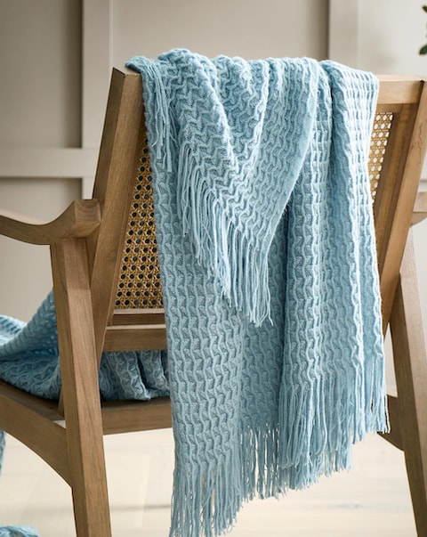 Appletree Textured Knit Throw