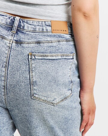 Mid Blue Slim Mom Jeans