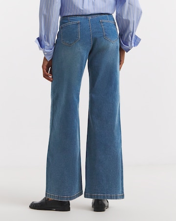 Mid Blue Stretch Wide Leg Weekender Jeggings
