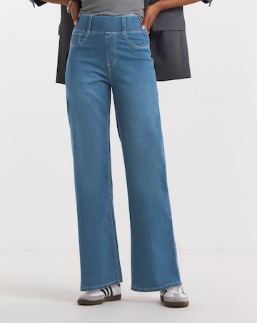Mid Wash Wide Leg Pull On Jegging