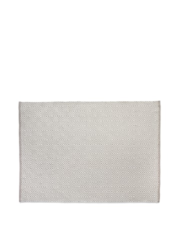 Woven Herringbone Indoor/Outdoor Rug