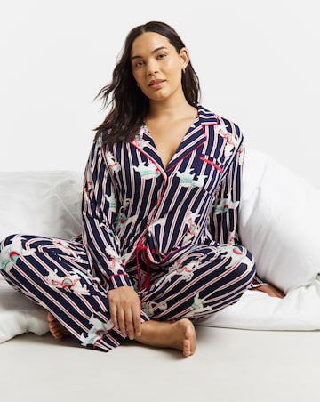 Pretty Secrets Viscose Blend Revere Pyjama Set