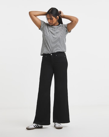 Levi's 318 Shaping Wide Leg Jean